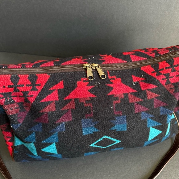 Pendleton Wool Shoulder Bag Navajo Print Multicolor Black Southwestern Western - Picture 12 of 16